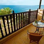 Atlantica Akteon מלון דירות 4*