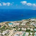 Apartmanhotel Atlantica Akteon 4*