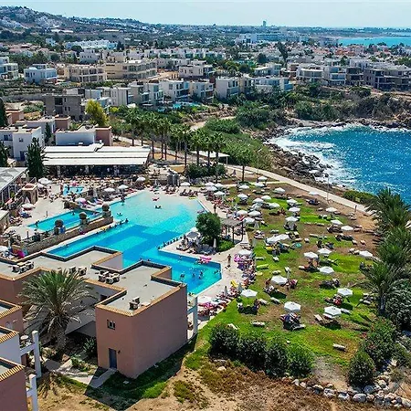 Akteon Village Klorakas