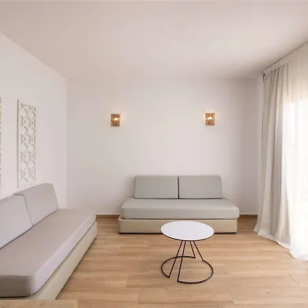 Akteon Village 4* Klorakas