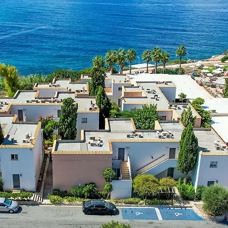 Atlantica Akteon Apartahotel