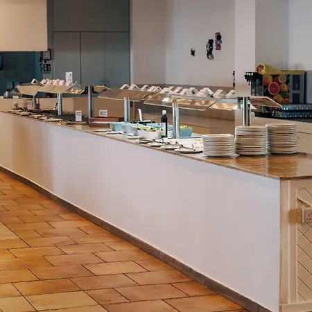 Atlantica Akteon 公寓式酒店 Klorakas
