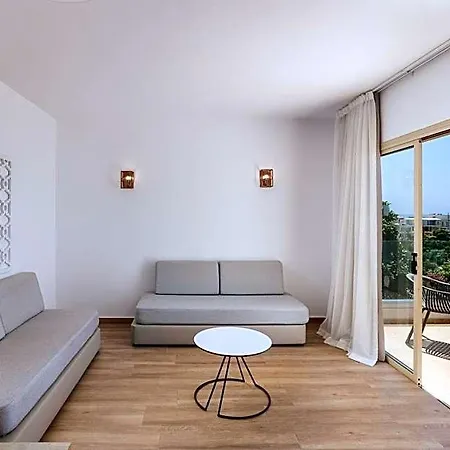 Aparthotel Atlantica Akteon 4*