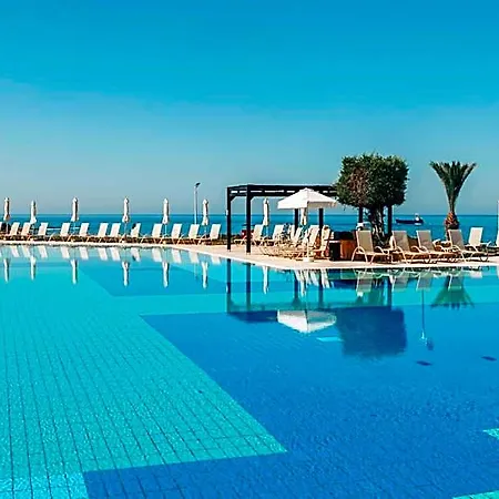 公寓式酒店 Atlantica Akteon 4*