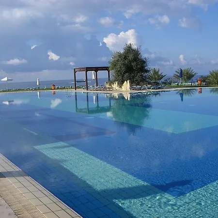 Lägenhetshotell Akteon Village 4*