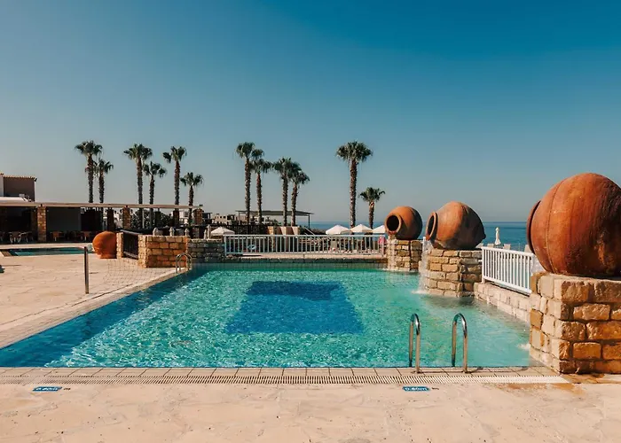 Apartahotel Atlantica Akteon 4*