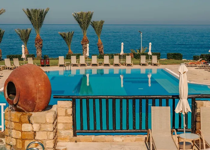 Atlantica Akteon Apartahotel Klorakas