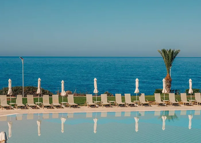 Atlantica Akteon Apartahotel