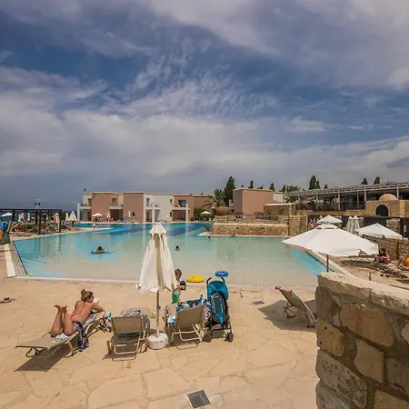 Atlantica Akteon Aparthotel Klorakas