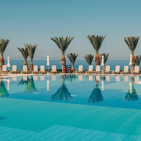Atlantica Akteon Aparthotel
